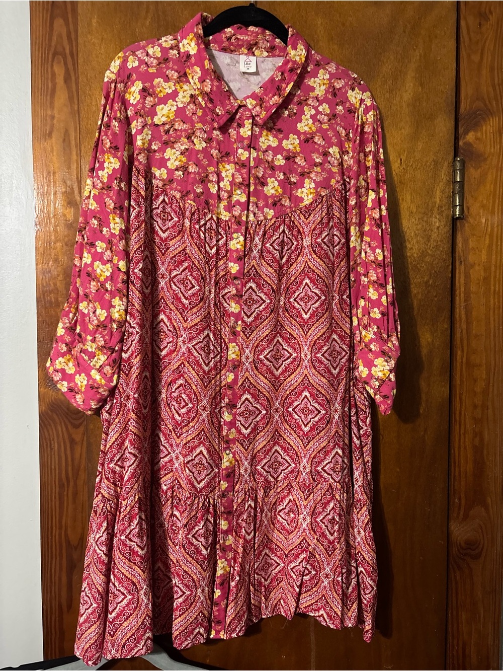 Women's Pink Floral Boho Button-Front Dress, knee length, NWOT